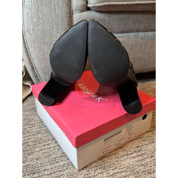 New Allegra K Chunky Heal Pointed Toe Block Heel Bootie.  Size 7 - Picture 3 of 7